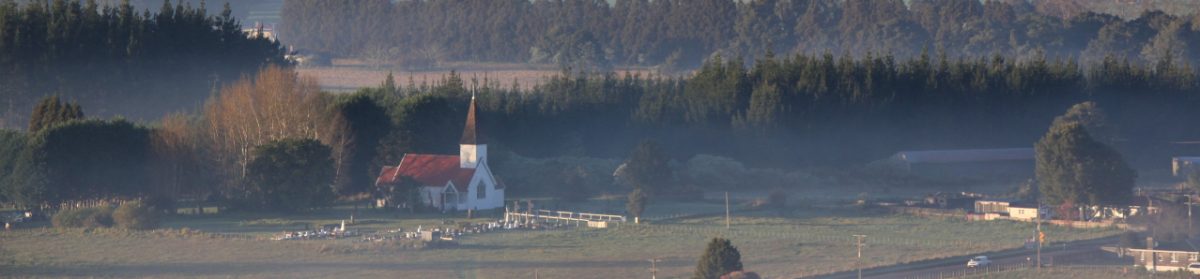 The Crowthers (re)Tired in Kaikohe